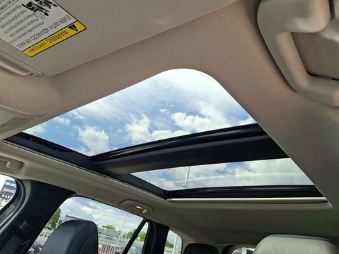 Certified 2025 MAZDA CX-50 AWD 2.5 S w/ Weather Package image 15