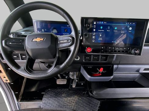 Used 2025 Chevrolet Brightdrop 600 FWD image 5