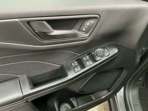 Used 2025 Ford Escape Active image 15