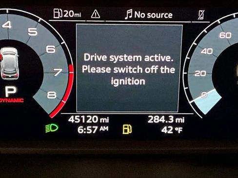 Used 2023 Audi Q3 2.0T Premium image 24