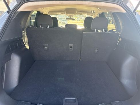 Used 2025 Ford Escape Active AWD/4WD image 7