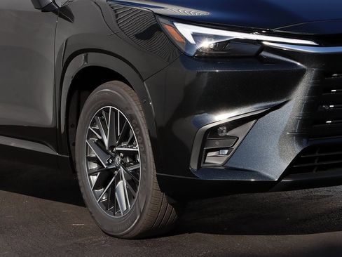 New 2026 Lexus TX 350 AWD image 3