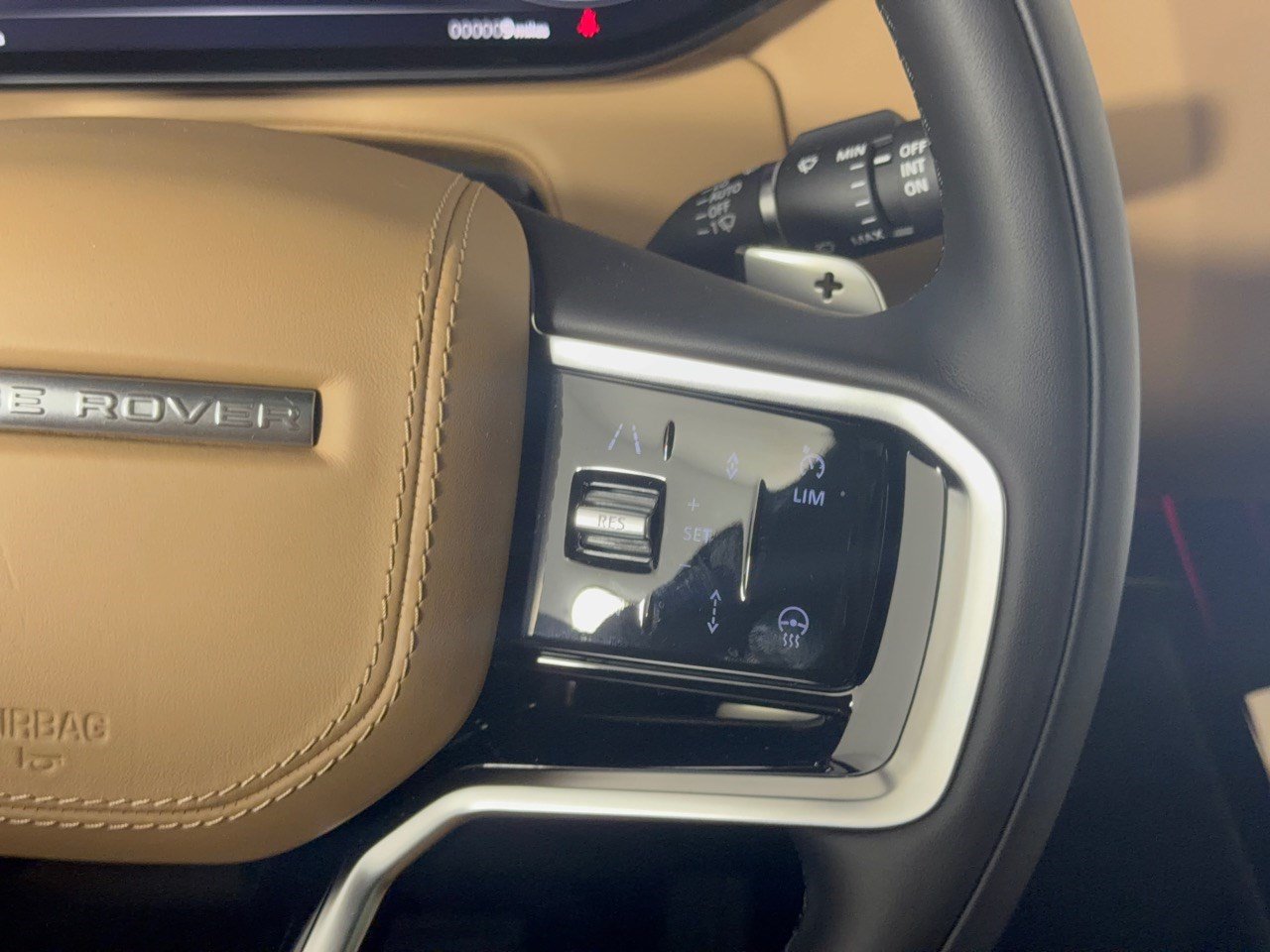 New 2027 Land Rover Range Rover Sport SE AWD/4WD image 19