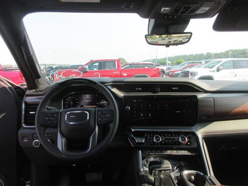 New 2026 GMC Sierra 1500 Denali Ultimate AWD/4WD image 16
