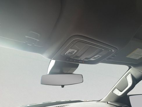 Certified 2024 Chevrolet Silverado 1500 LT image 23