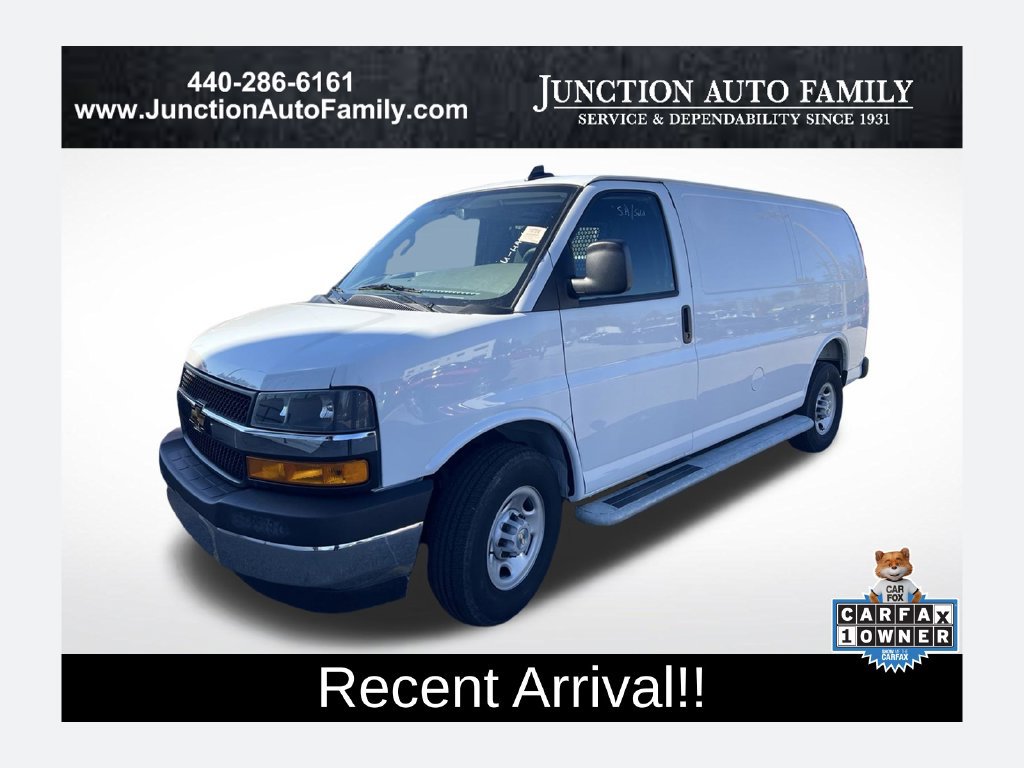 Used 2025 Chevrolet Express 2500 w/ Driver Convenience Package RWD image 1