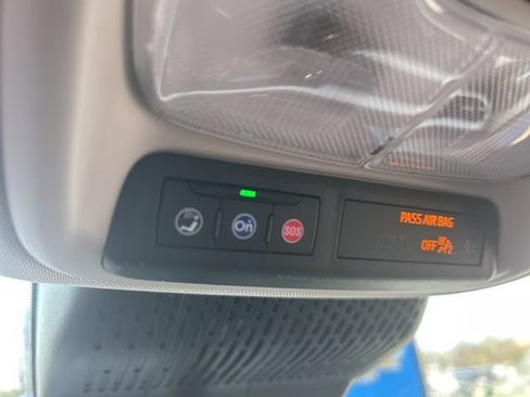 New 2027 Chevrolet Bolt RS w/ Technology Package FWD image 32