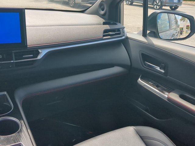 Certified 2026 Toyota Sienna XSE FWD image 16