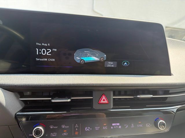 Used 2022 Kia EV6 Wind w/ Wind Technology Package AWD/4WD image 18