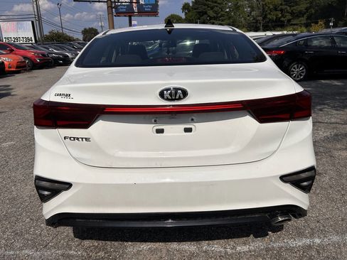 Used 2019 Kia Forte LXS image 4