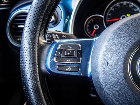 Used 2019 Volkswagen Beetle 2.0T SE image 26