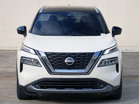 Used 2022 Nissan Rogue SL FWD image 44