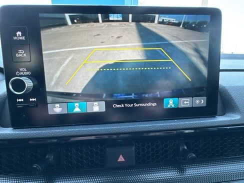 Used 2025 Honda CR-V EX-L image 17