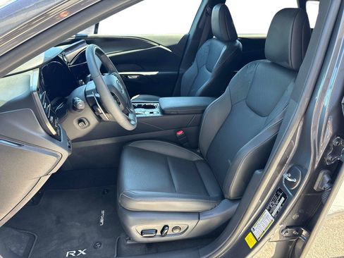 Certified 2025 Lexus RX 350h w/ Accessory Package (Z1) AWD/4WD image 22