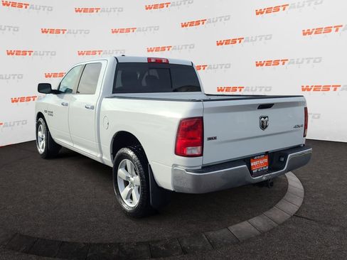 Used 2018 RAM 1500 Classic SLT image 3