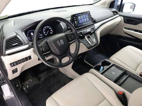 Used 2025 Honda Odyssey EX-L image 12