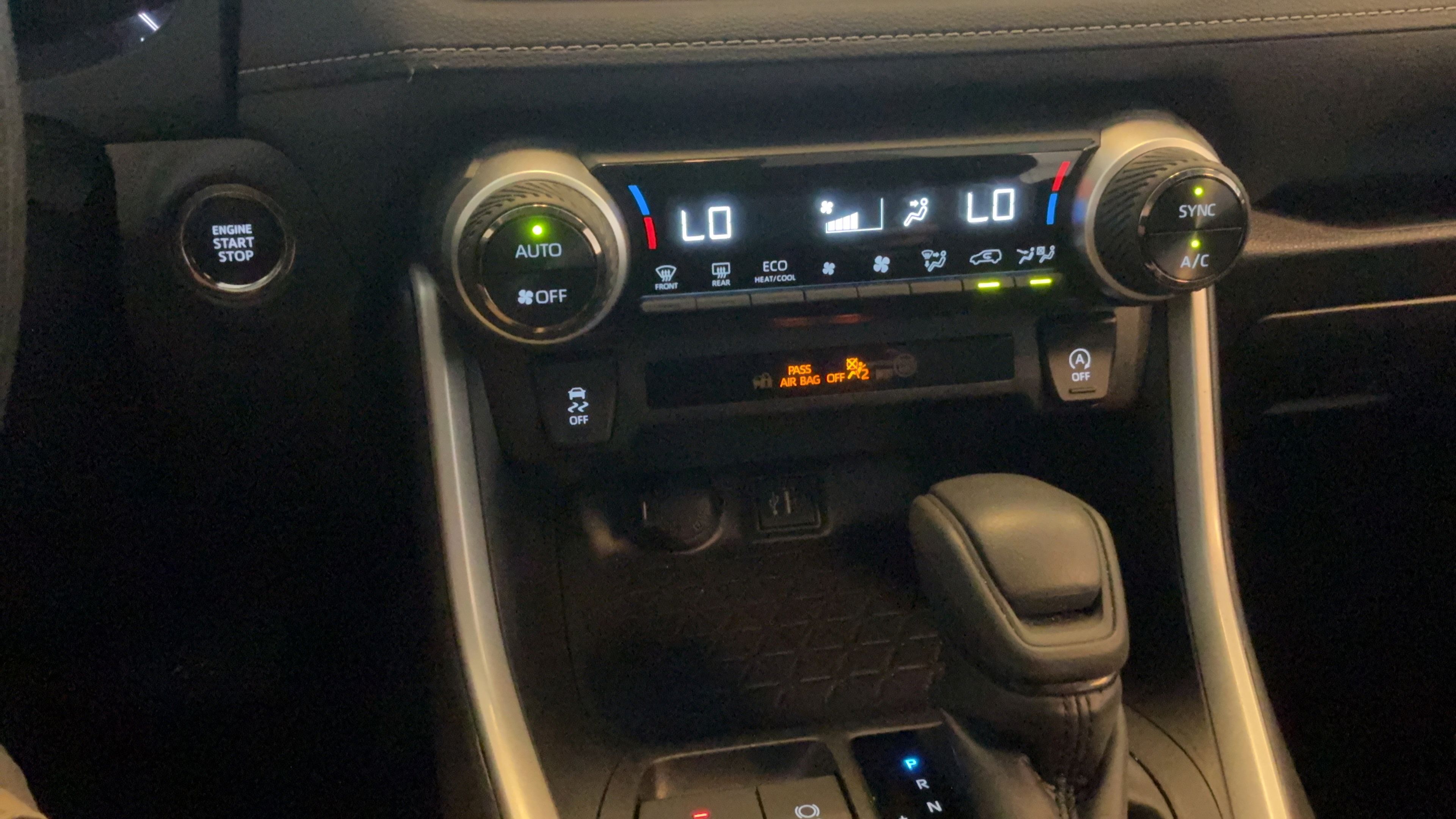 Certified 2025 Toyota RAV4 XLE AWD/4WD image 18