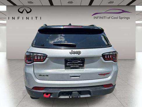 Used 2025 Jeep Compass Trailhawk w/ Trailer Tow Group AWD/4WD image 6