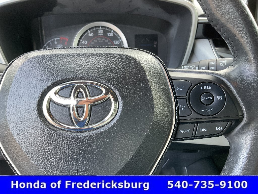 Used 2021 Toyota Corolla SE FWD image 18