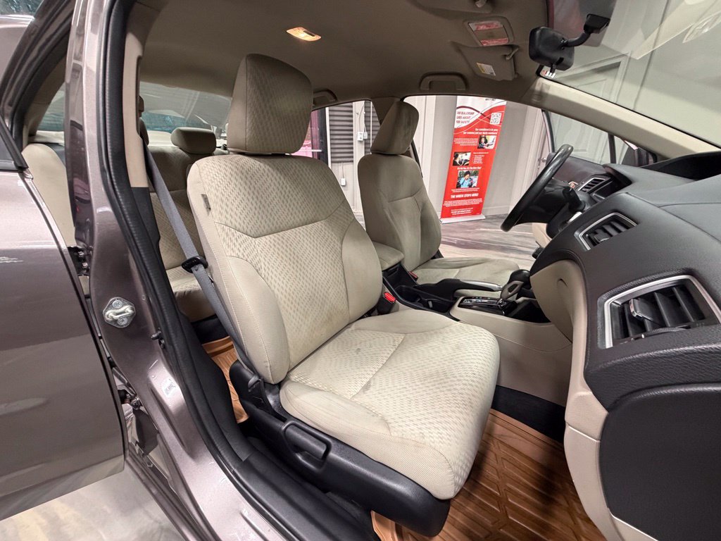 Used 2014 Honda Civic LX image 5