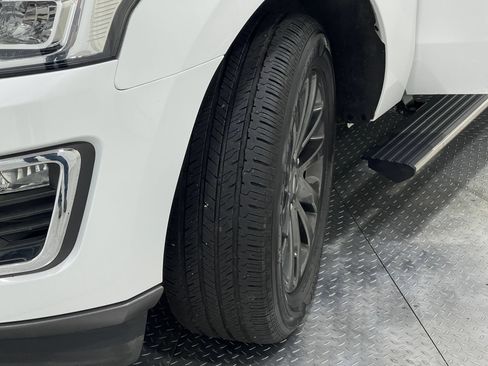 Used 2021 Ford Expedition Max Limited AWD/4WD image 38