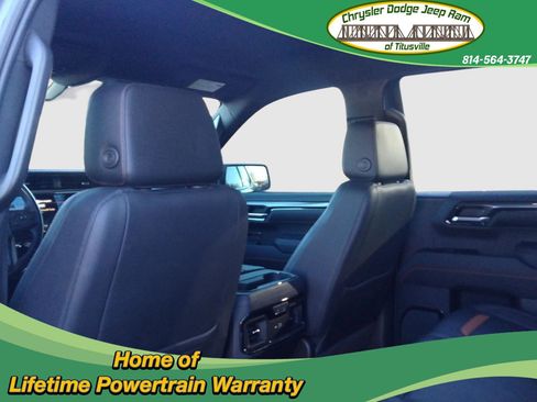 Used 2023 GMC Sierra 1500 AT4 w/ AT4 Preferred Package image 24