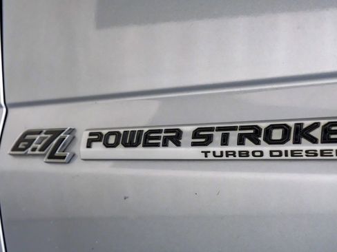 Used 2020 Ford F250 Lariat w/ Lariat Ultimate Package image 44