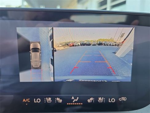 New 2026 Buick Enclave Avenir w/ Super Cruise Package image 22