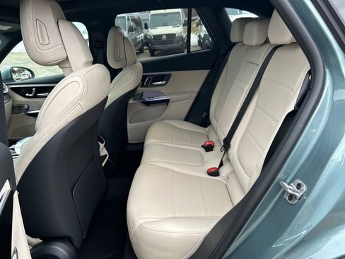 New 2026 Mercedes-Benz GLC 300 GLC 300 image 25