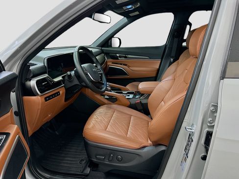 Used 2025 Kia Telluride EX X-Line AWD/4WD image 13