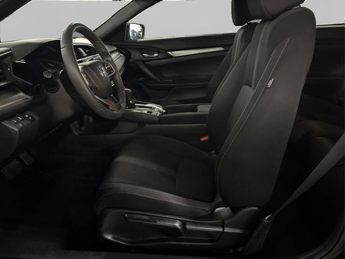 Used 2019 Honda Civic LX image 9