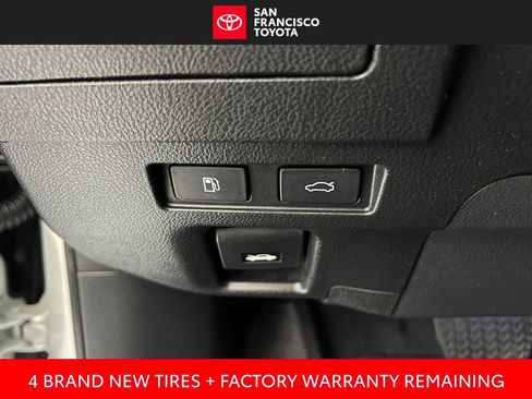 Used 2024 Lexus ES 350 w/ Accessory Package (Z1) FWD image 36