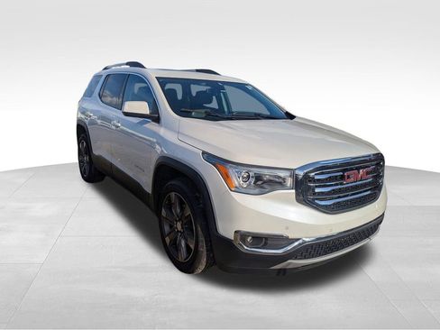 Used 2017 GMC Acadia SLT image 6