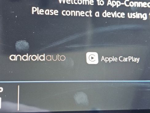 Used 2018 Volkswagen Tiguan SE image 14