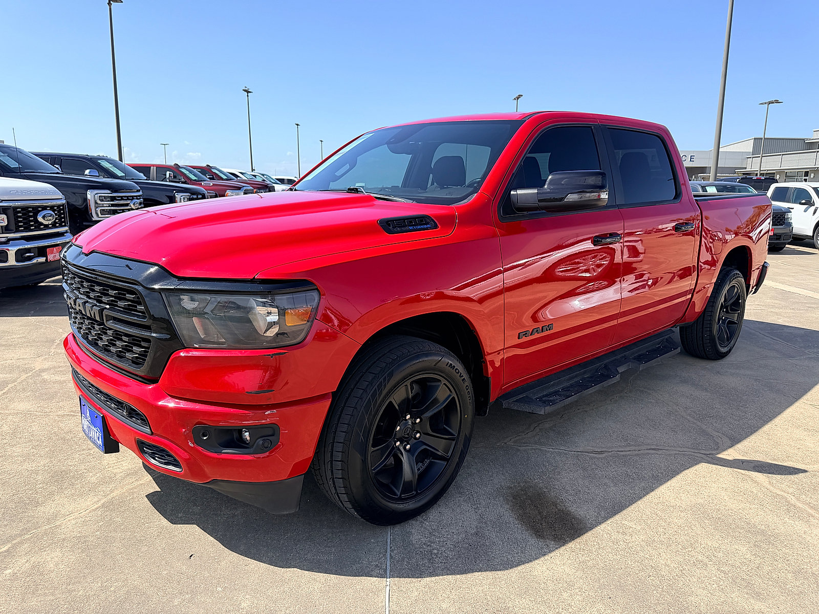 Used 2024 RAM 1500 Lone Star RWD image 3