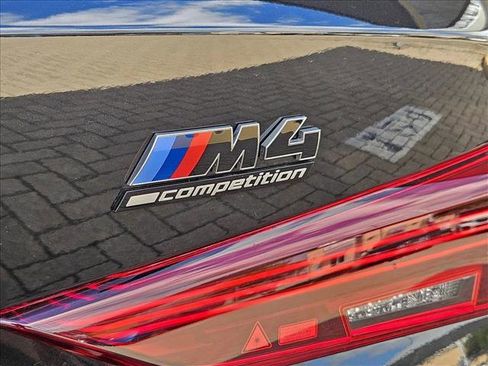 Used 2026 BMW M4 Competition w/ Executive Package image 11