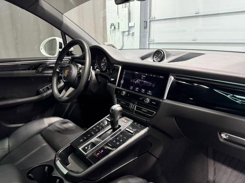Used 2022 Porsche Macan S AWD/4WD image 12