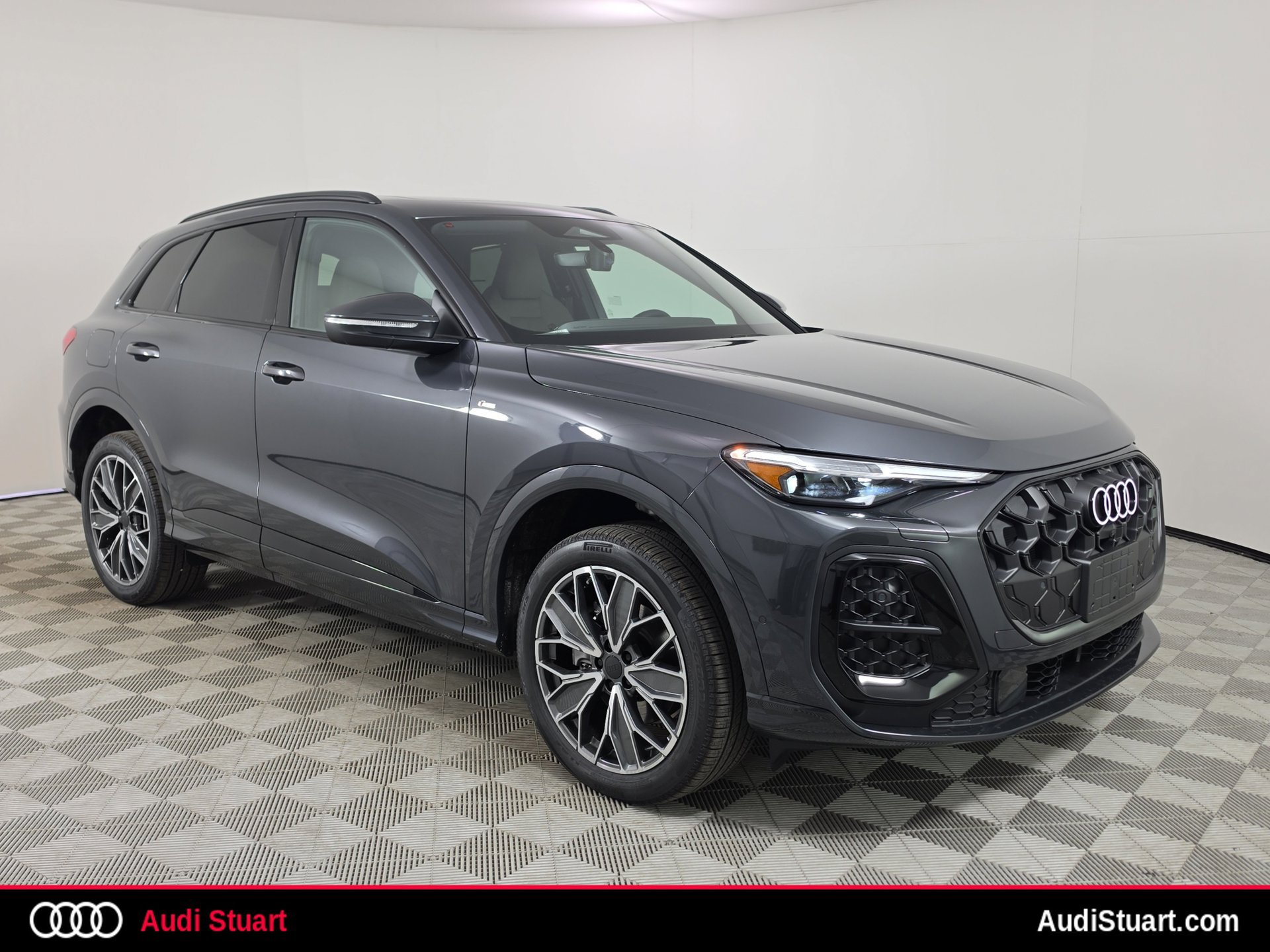 New 2026 Audi Q5 Premium Plus AWD/4WD 360° Tour