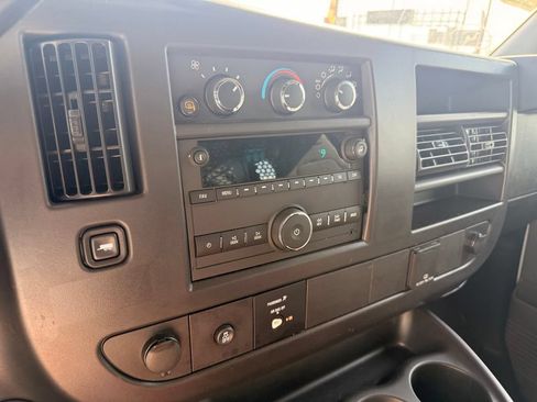 Used 2025 Chevrolet Express 2500 w/ Driver Convenience Package RWD image 18