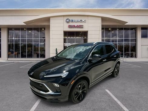 Used 2024 Buick Encore GX Sport Touring AWD/4WD image 1