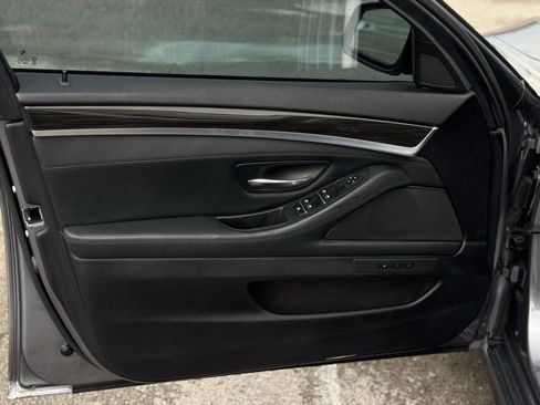 Used 2014 BMW 528i Sedan RWD image 10