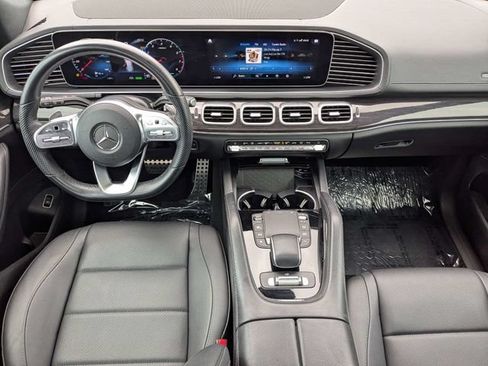 Used 2022 Mercedes-Benz GLS 450 4MATIC image 16