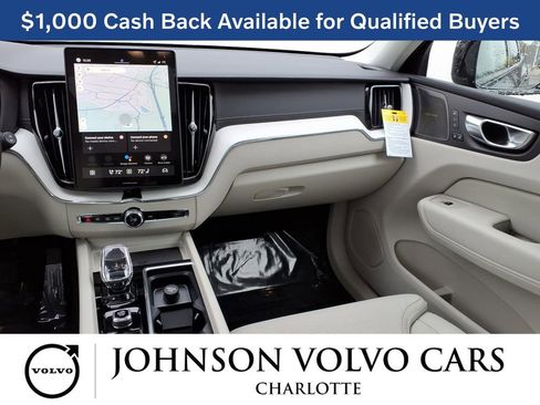 New 2026 Volvo XC60 B5 Ultra w/ Protection Package Premier image 9