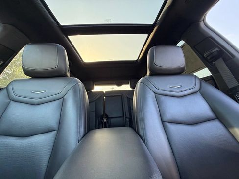 Used 2022 Cadillac XT5 Premium Luxury FWD image 23