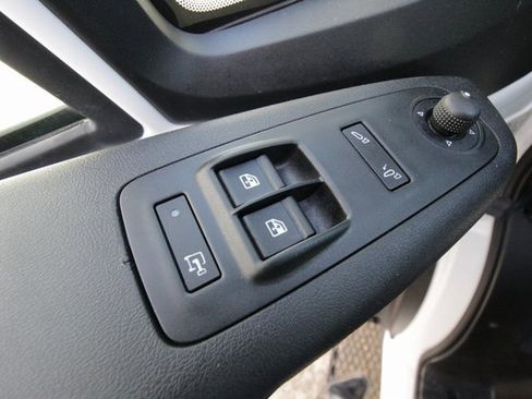 Used 2023 RAM ProMaster 2500 image 22