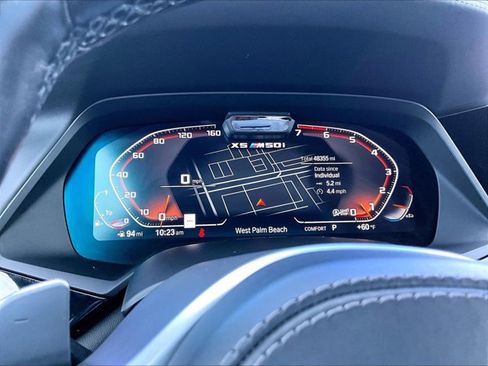 Used 2021 BMW X5 M50i w/ Executive Package image 22