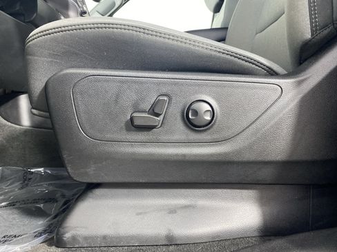 Used 2022 RAM 1500 Big Horn AWD/4WD image 15