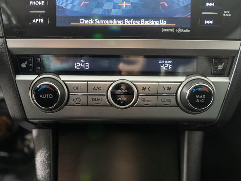 Used 2017 Subaru Legacy 2.5i Premium image 20