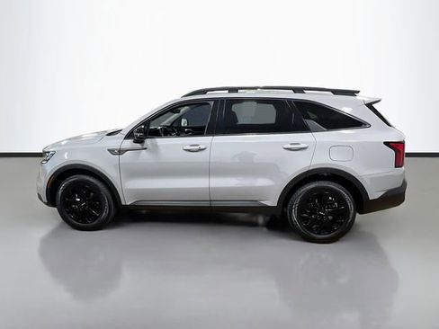 Certified 2022 Kia Sorento S image 4