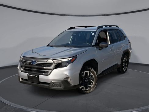 Certified 2025 Subaru Forester Premium image 1